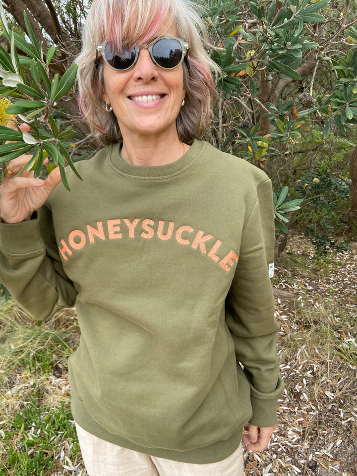 W.P.S.C Sweatshirt HONEYSUCKLE in Moss Green